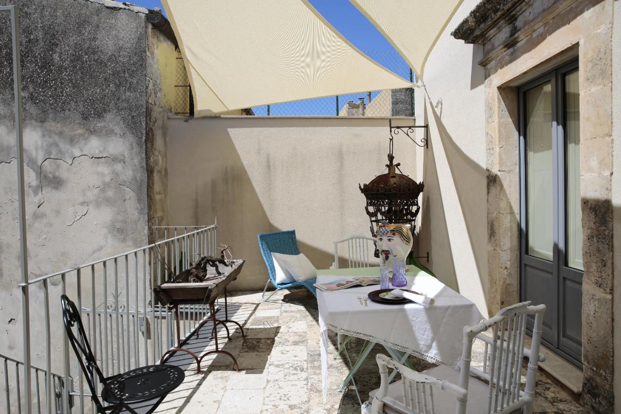 Dimora di Catullo - Ospitalità di Charme Vila Palazzolo Acreide Exterior foto