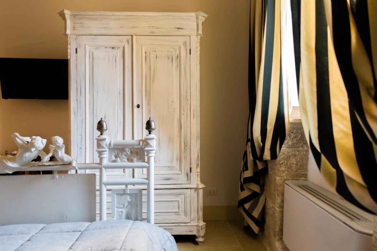Dimora di Catullo - Ospitalità di Charme Vila Palazzolo Acreide Exterior foto