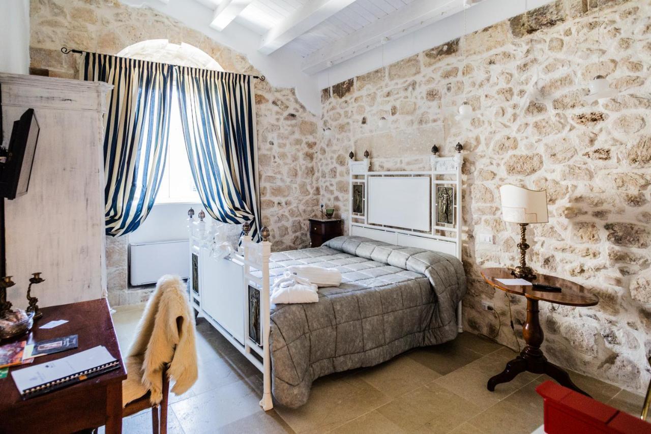 Dimora di Catullo - Ospitalità di Charme Vila Palazzolo Acreide Exterior foto