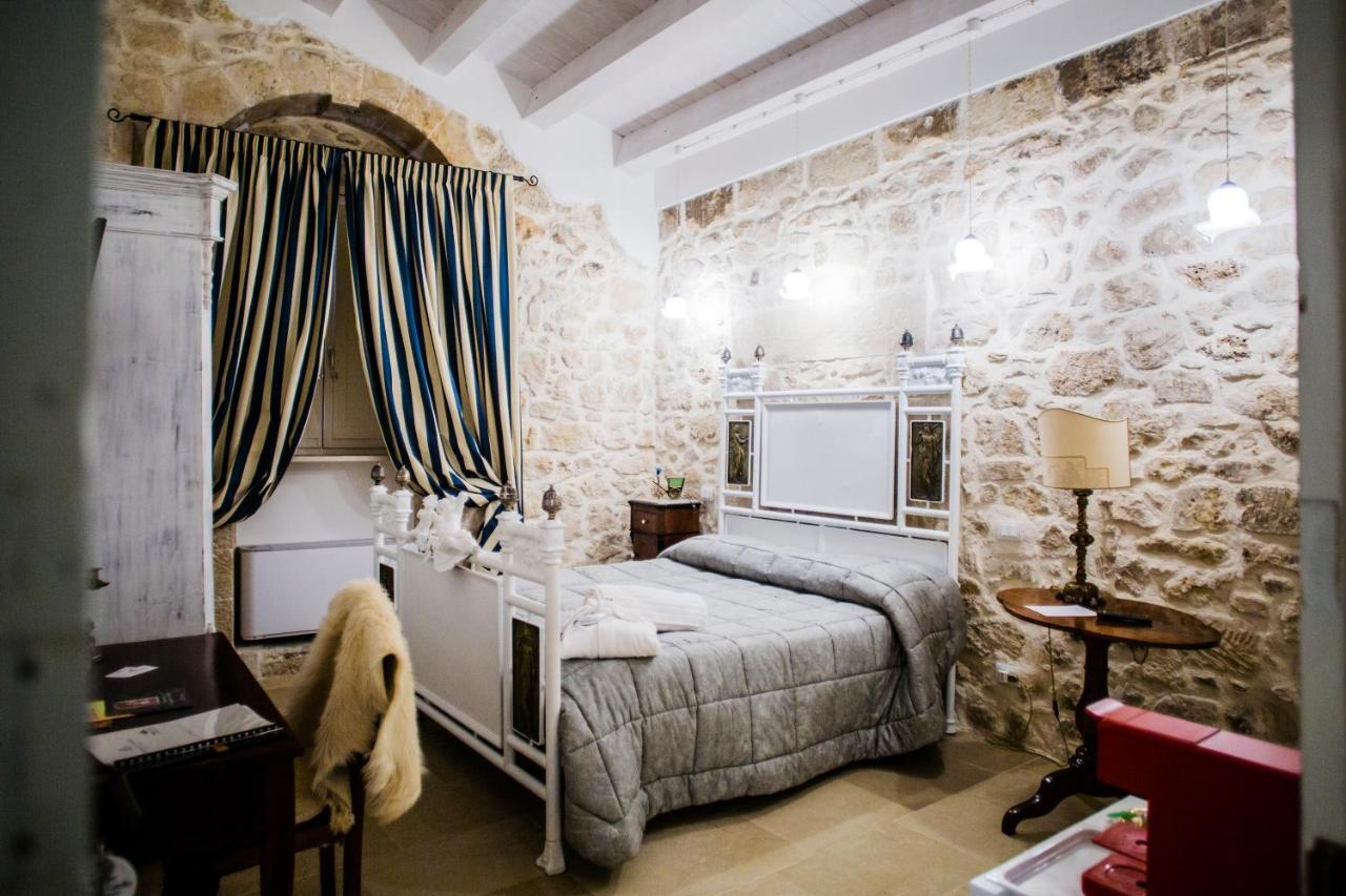 Dimora di Catullo - Ospitalità di Charme Vila Palazzolo Acreide Exterior foto