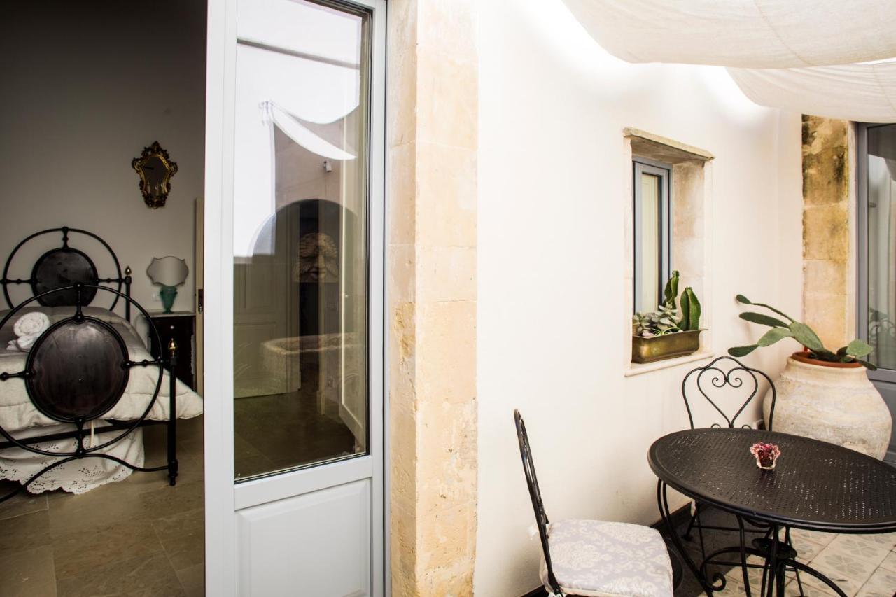 Dimora di Catullo - Ospitalità di Charme Vila Palazzolo Acreide Exterior foto