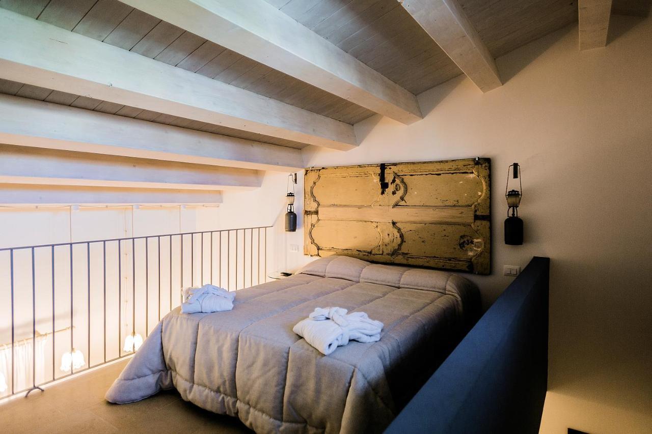 Dimora di Catullo - Ospitalità di Charme Vila Palazzolo Acreide Exterior foto