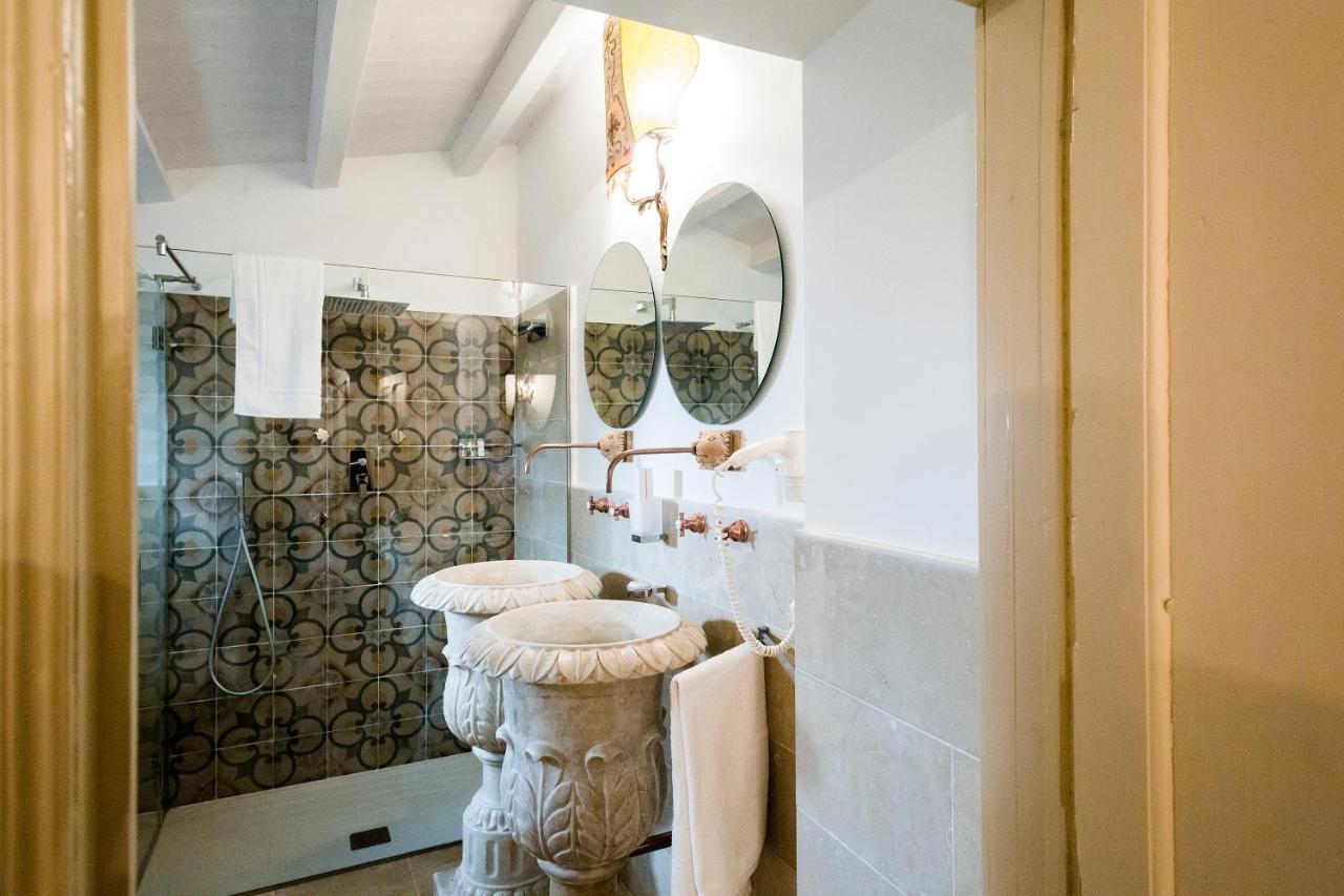 Dimora di Catullo - Ospitalità di Charme Vila Palazzolo Acreide Exterior foto